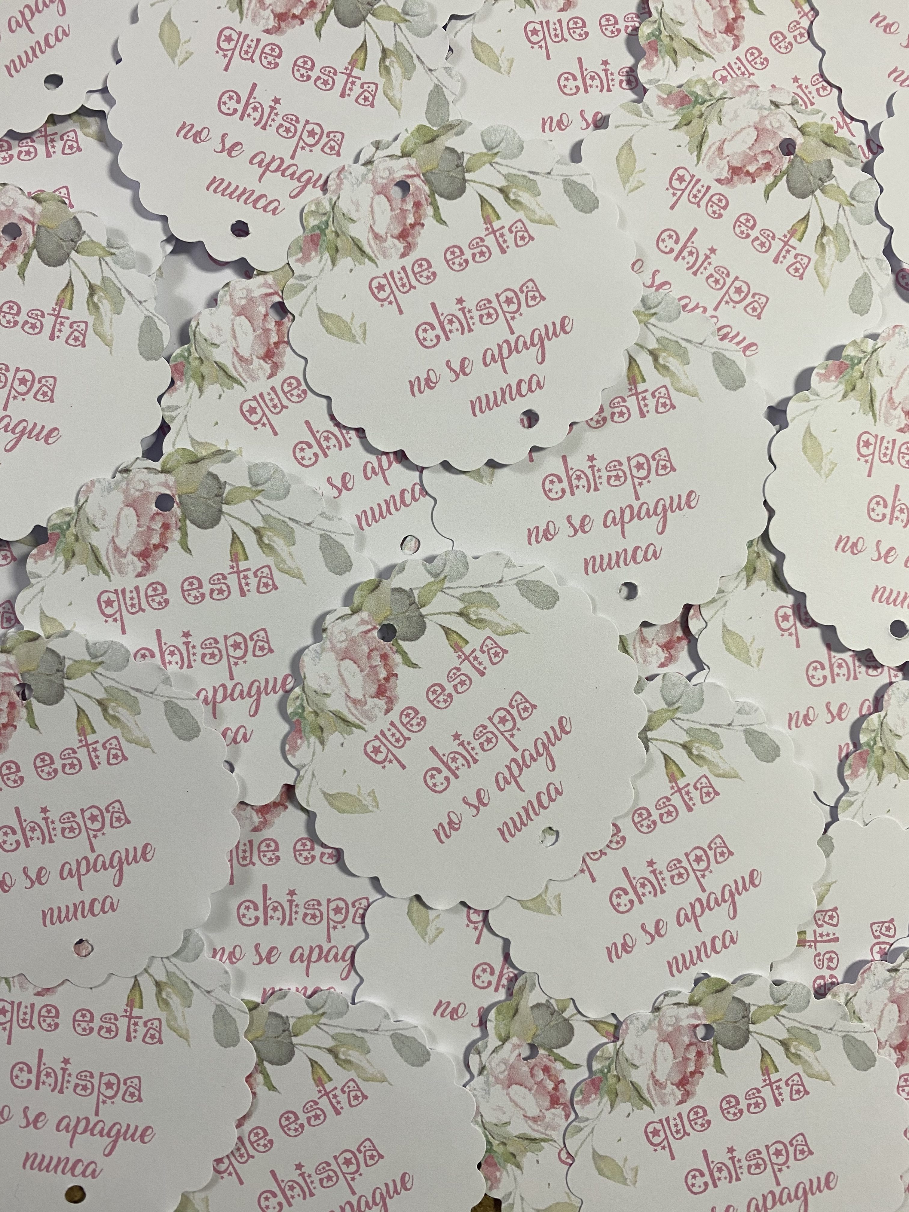 Tarjeta bengala flores rosa claro y hojas