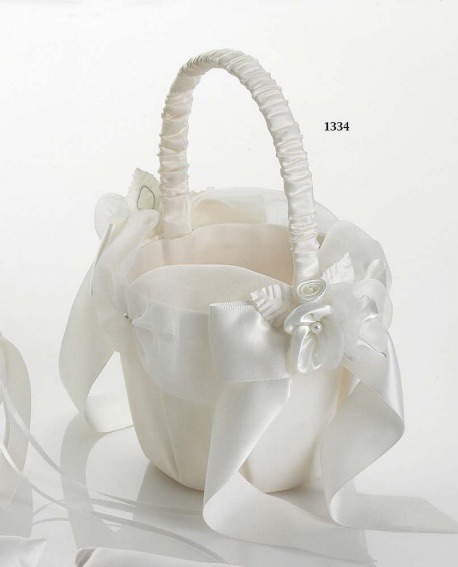 Cesta con flor y hojas 1334