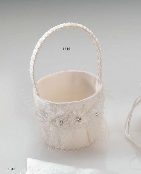 Cesta con redecitas y 3 flores para arras y pétalos 1319