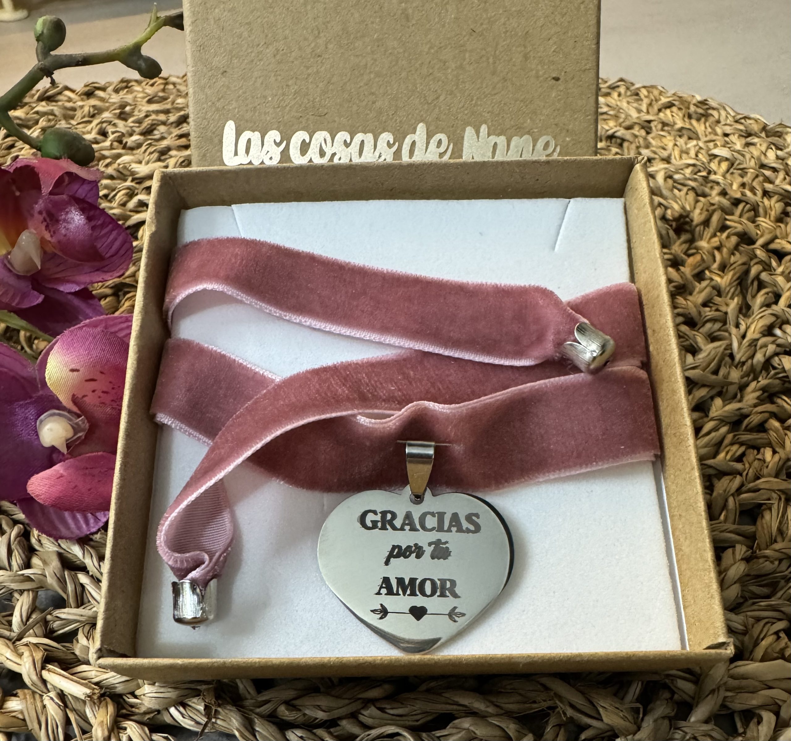 Medalla ramo corazón liso