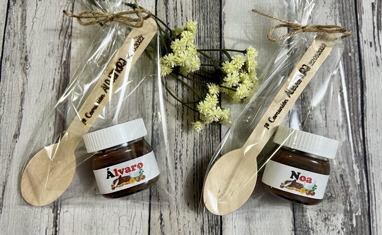 Mini Nutella personalizada con cuchara personalizada