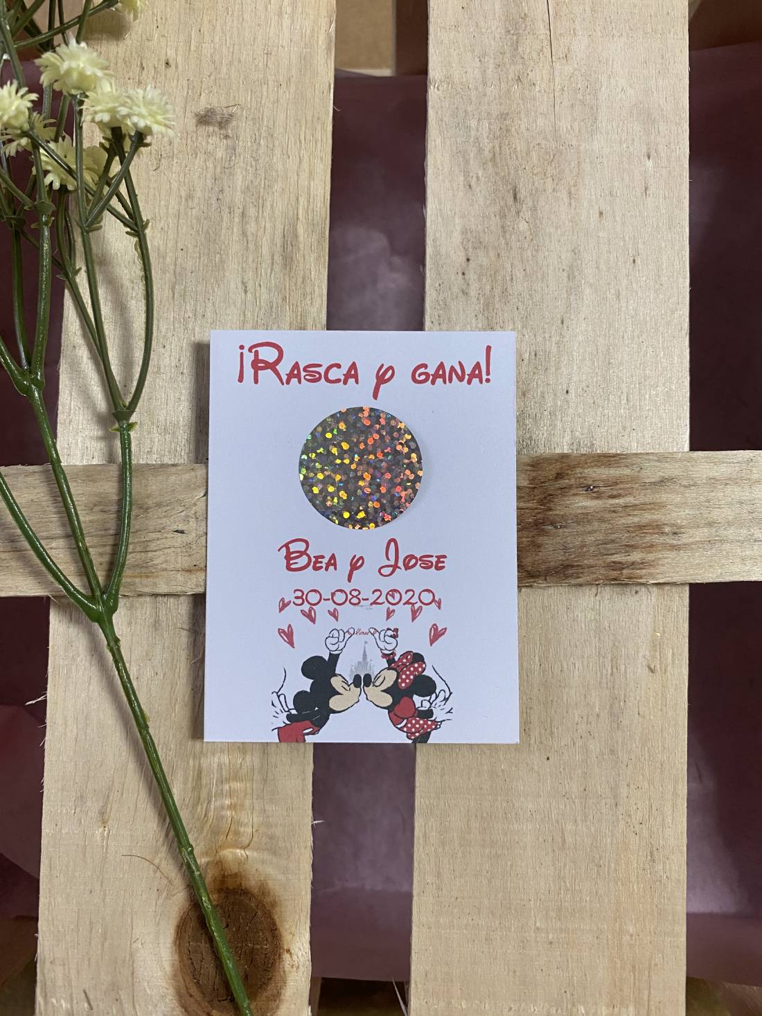 Rasca fondo mickey y minnie